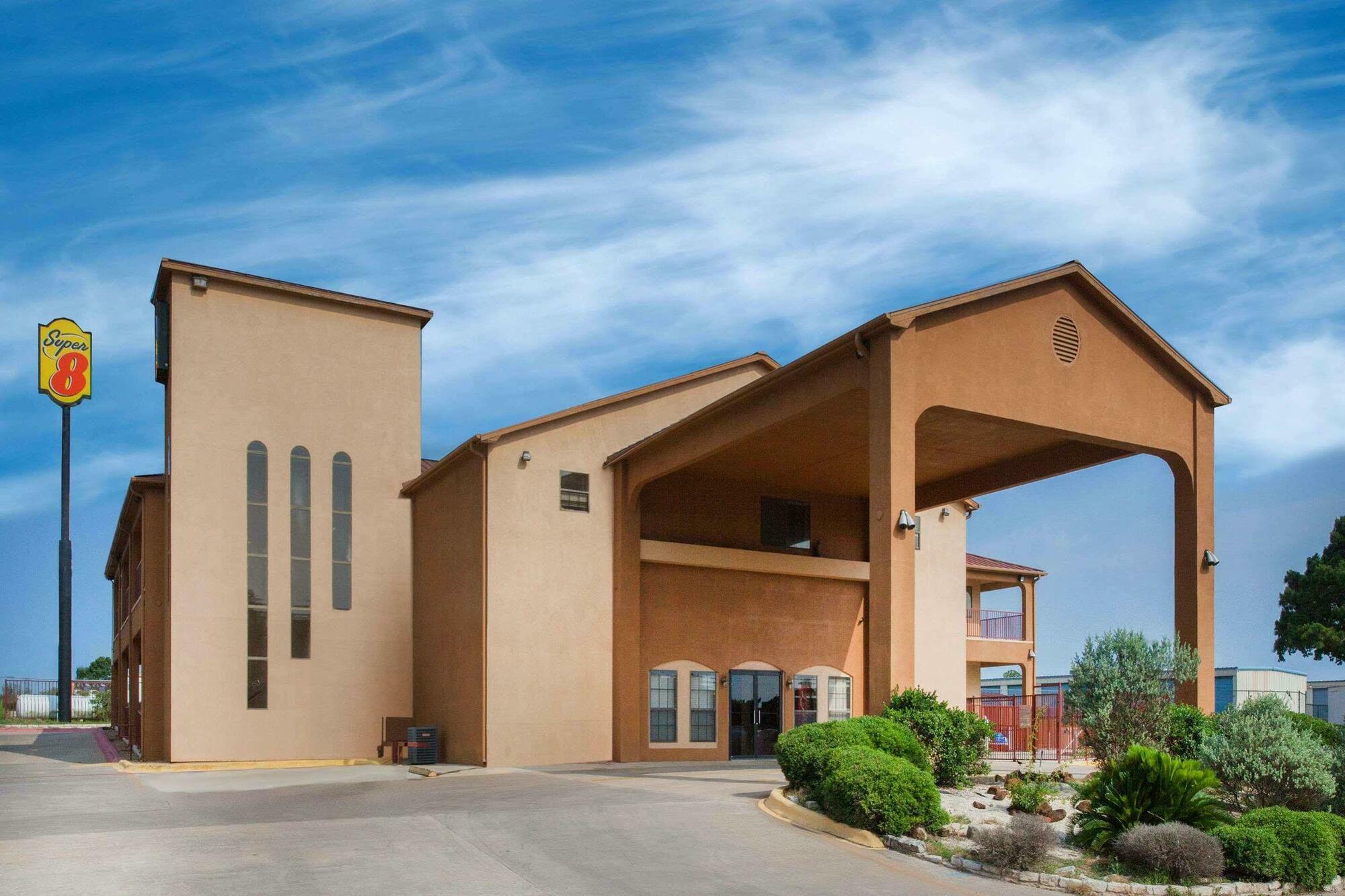 Super 8 By Wyndham Bastrop Tx Motel Exterior foto